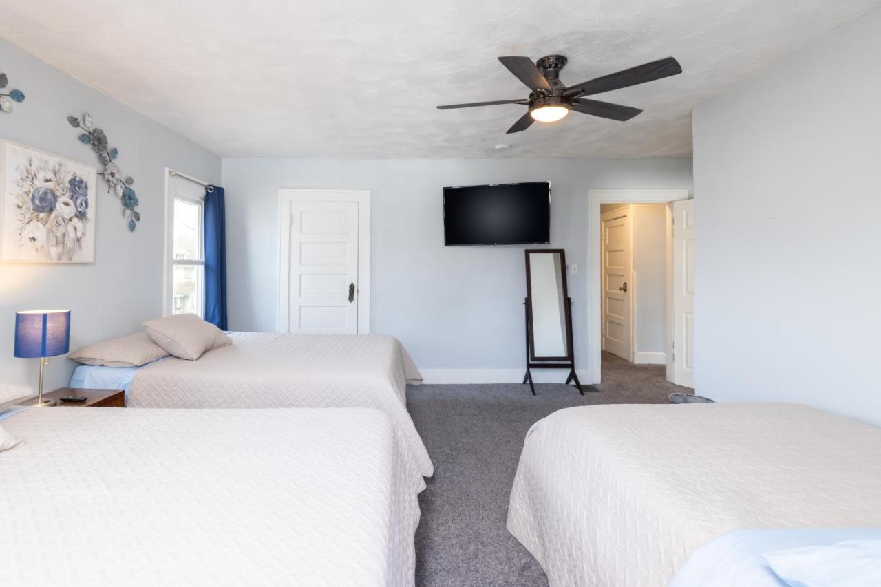 Villa 5 Bedroom 3200 Square Foot House For Downtown Travelers *