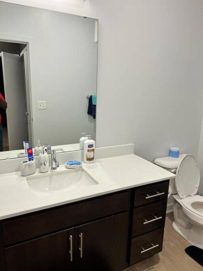 Private Bedroom Fountain Square - Shared * Indianapolis