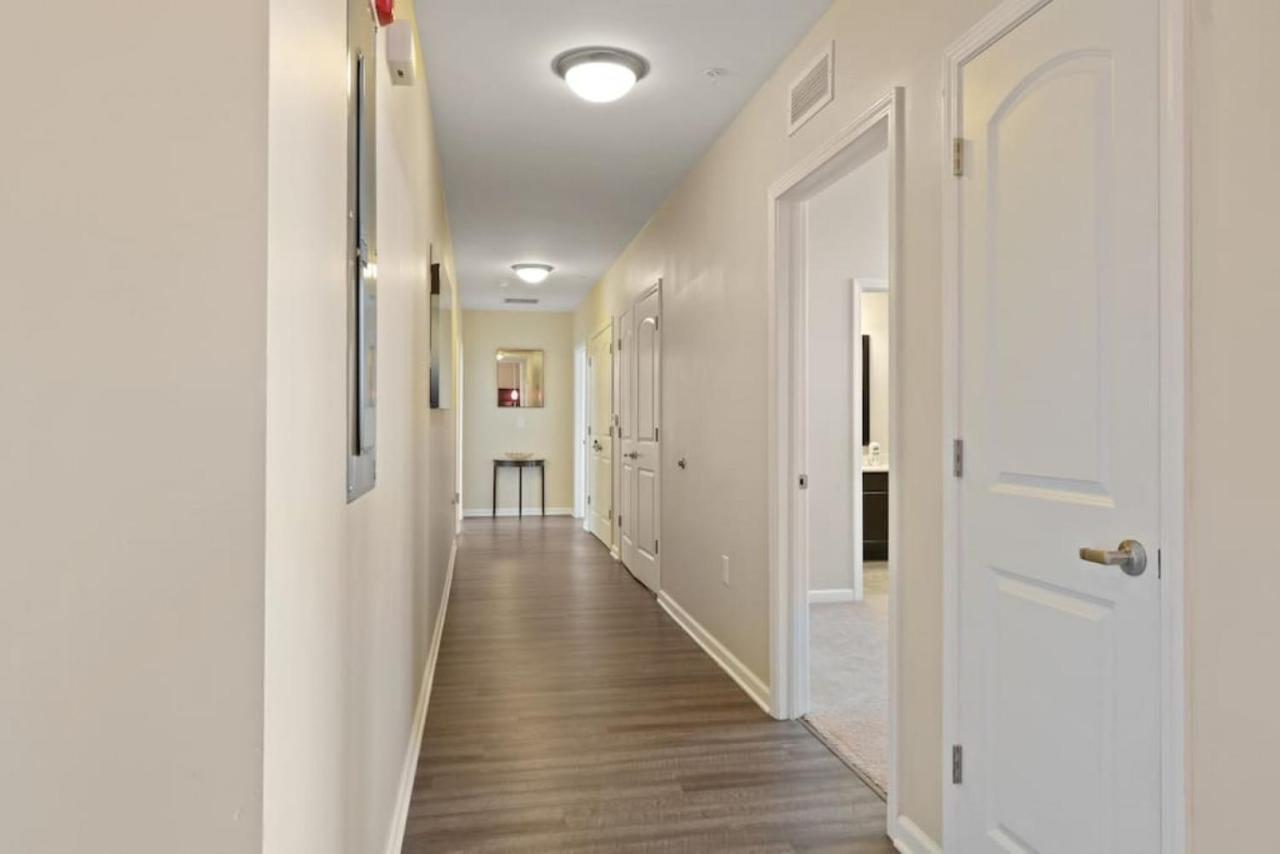 Your Summer Get Away With Gym Apartment *