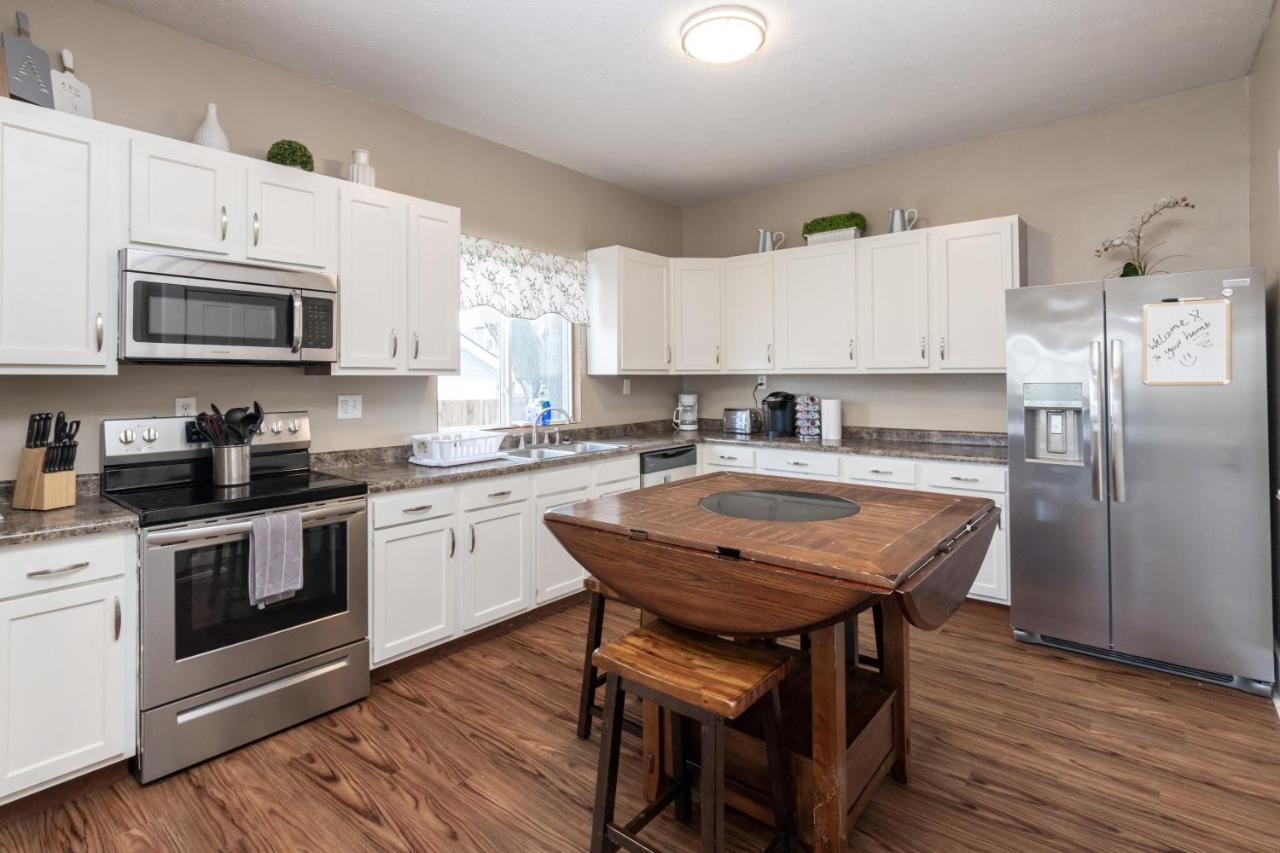 5 Bedroom 3200 Square Foot House For Downtown Travelers Villa *