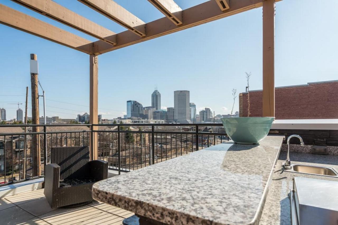 Private Bed Downtown Indy - Shared *