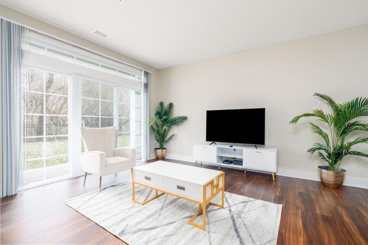 Apartment Stylish 1br In At The Crossing *