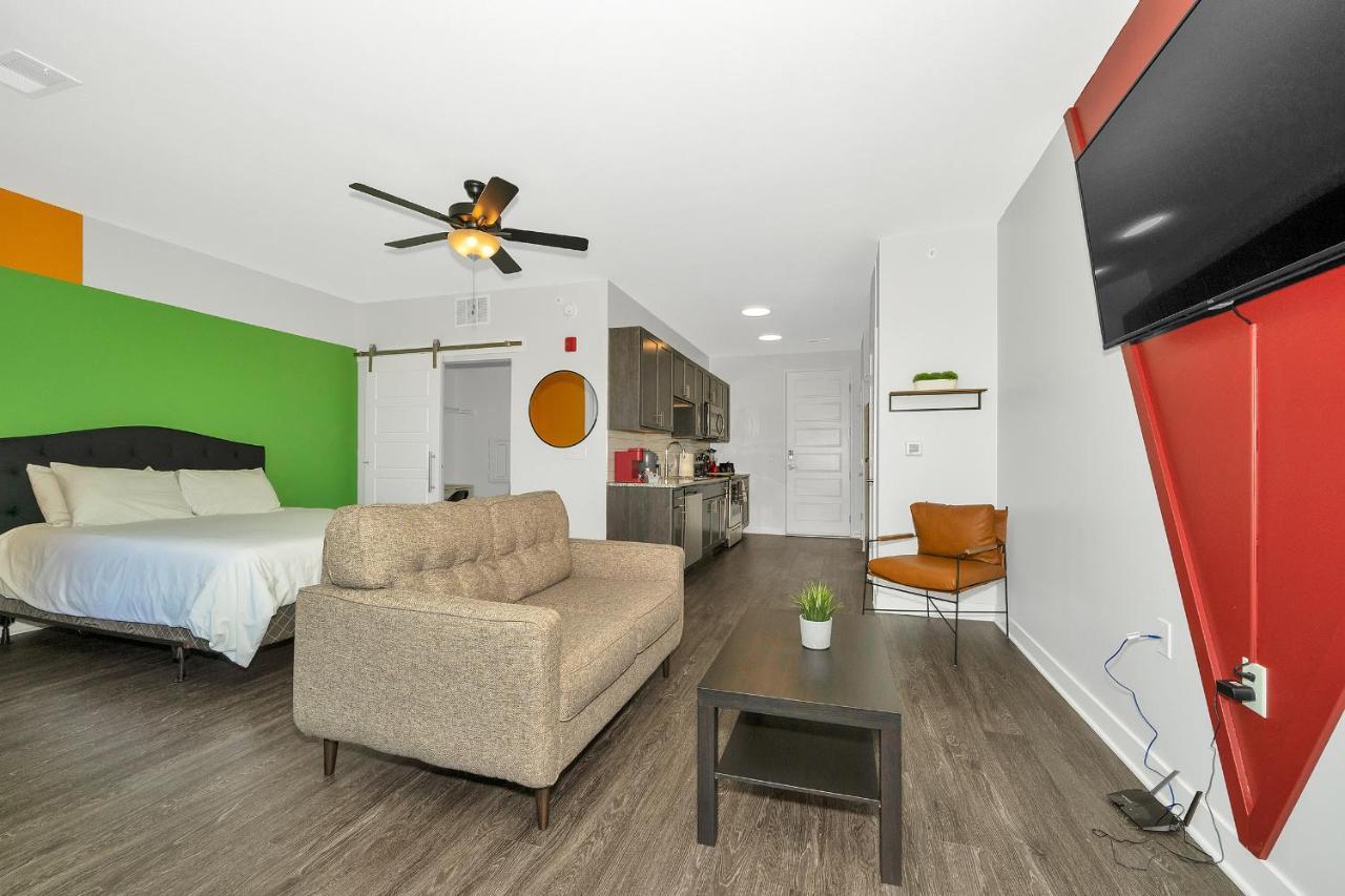 Flr Large Pool Gym Free Parking * Indianapolis