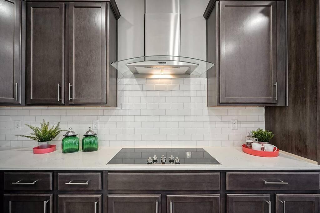 Luxury Blue Minutes From Everything Indy * Indianapolis