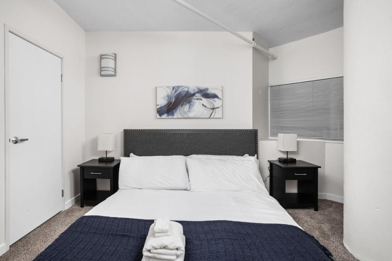 Apartment 2br 2ba In The Block By Cozysuites