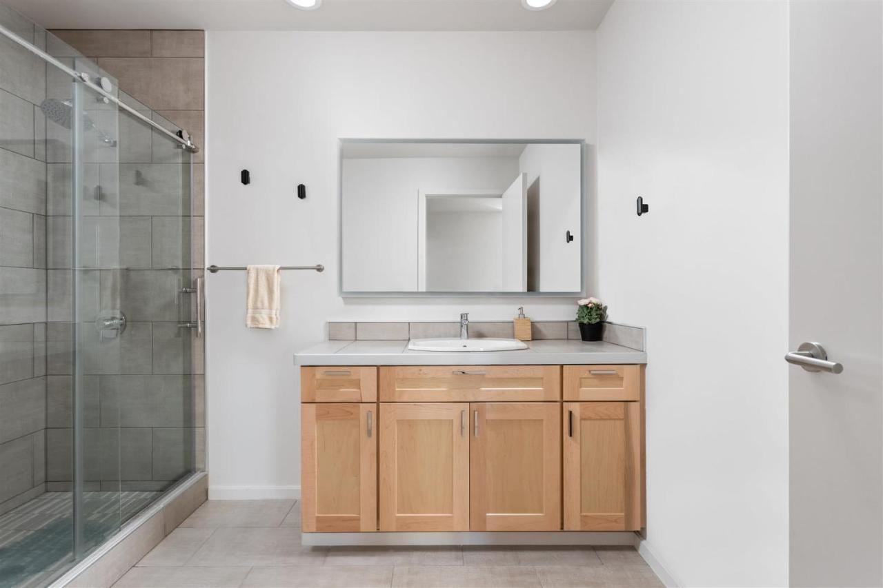 Two Modern Penthouses On Mass By Cozysuites Holiday home Indianapolis