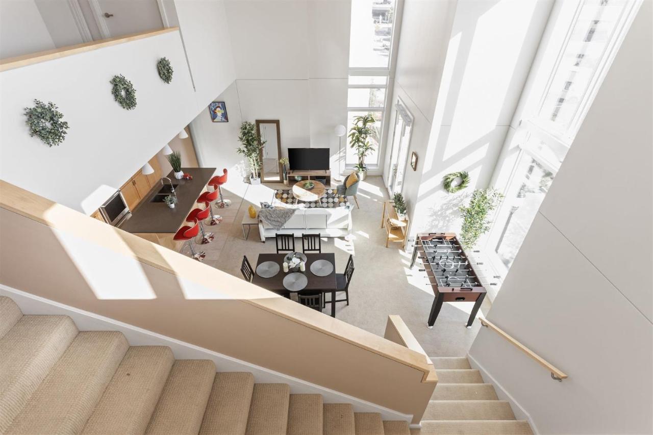 Two Modern Penthouses On Mass By Cozysuites