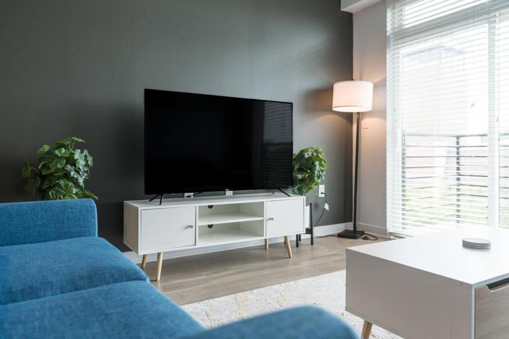 Stylish 2br Fountain Square Apartment Indianapolis