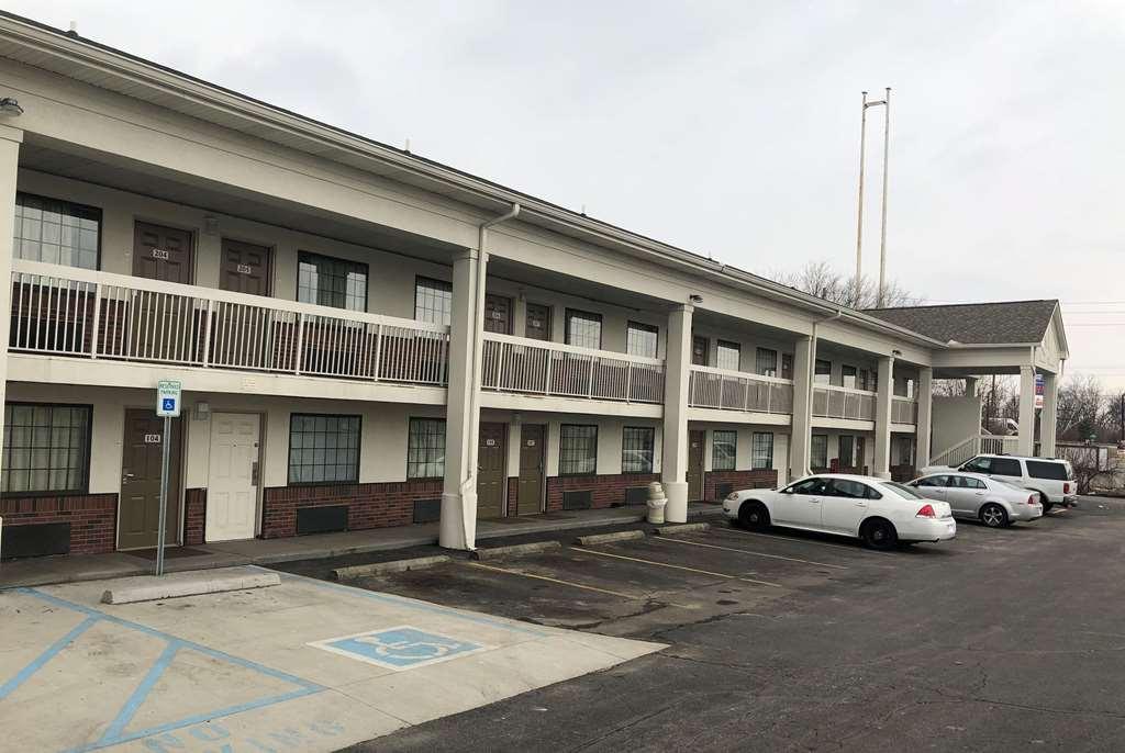 Days By Wyndham South Indianapolis
