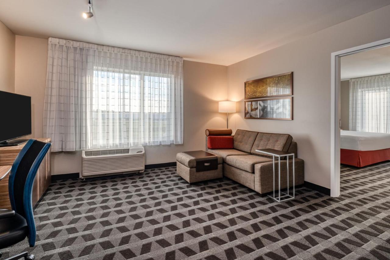 Hotel Towneplace By Marriott Airport 2*