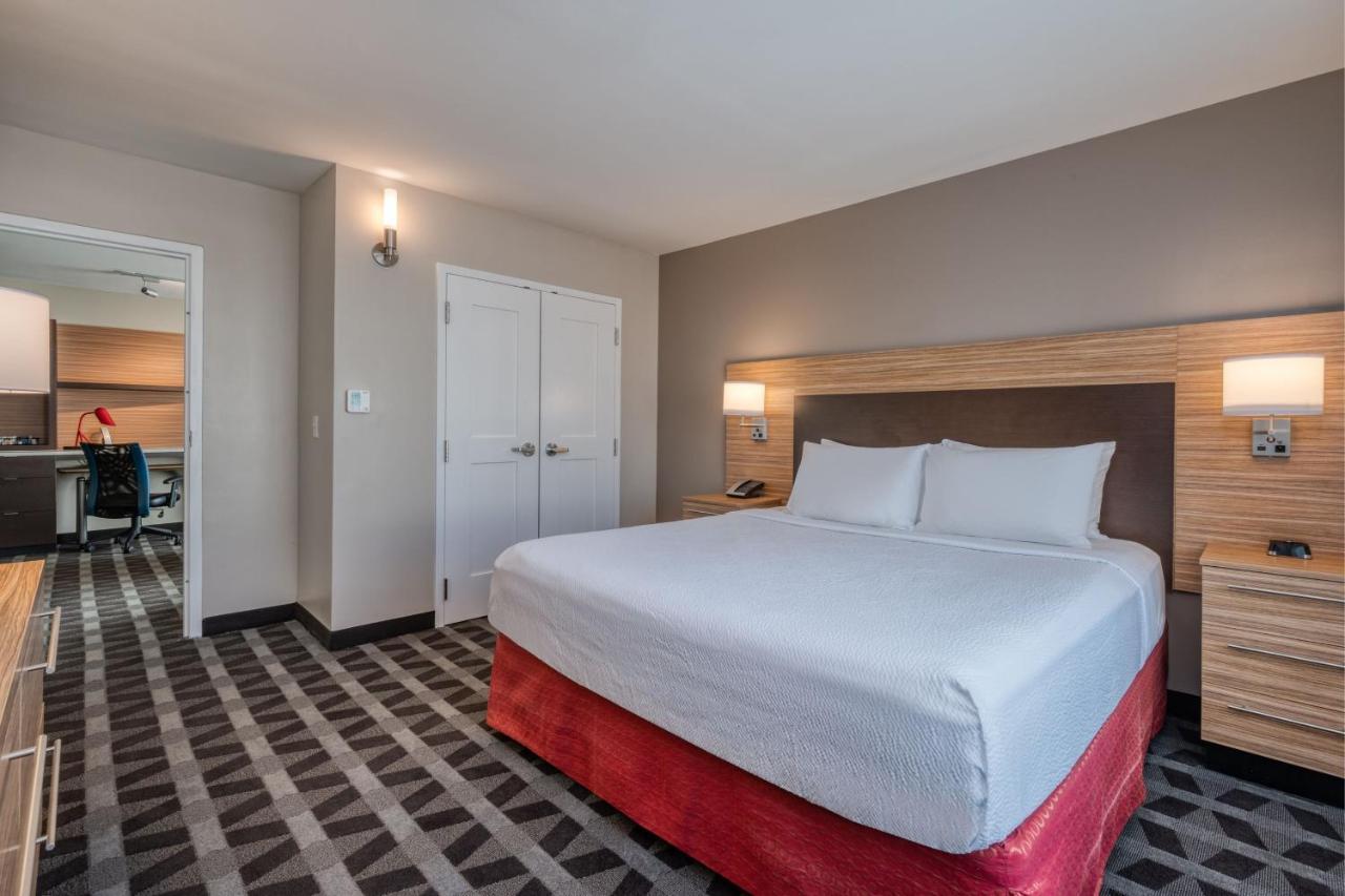 Towneplace By Marriott Airport Indianapolis