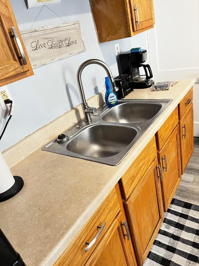 Minutes To Downtown! Long-stays & Pets Welcome! * Indianapolis