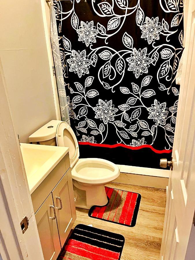 Minutes To Downtown! Long-stays & Pets Welcome! Apartment Indianapolis