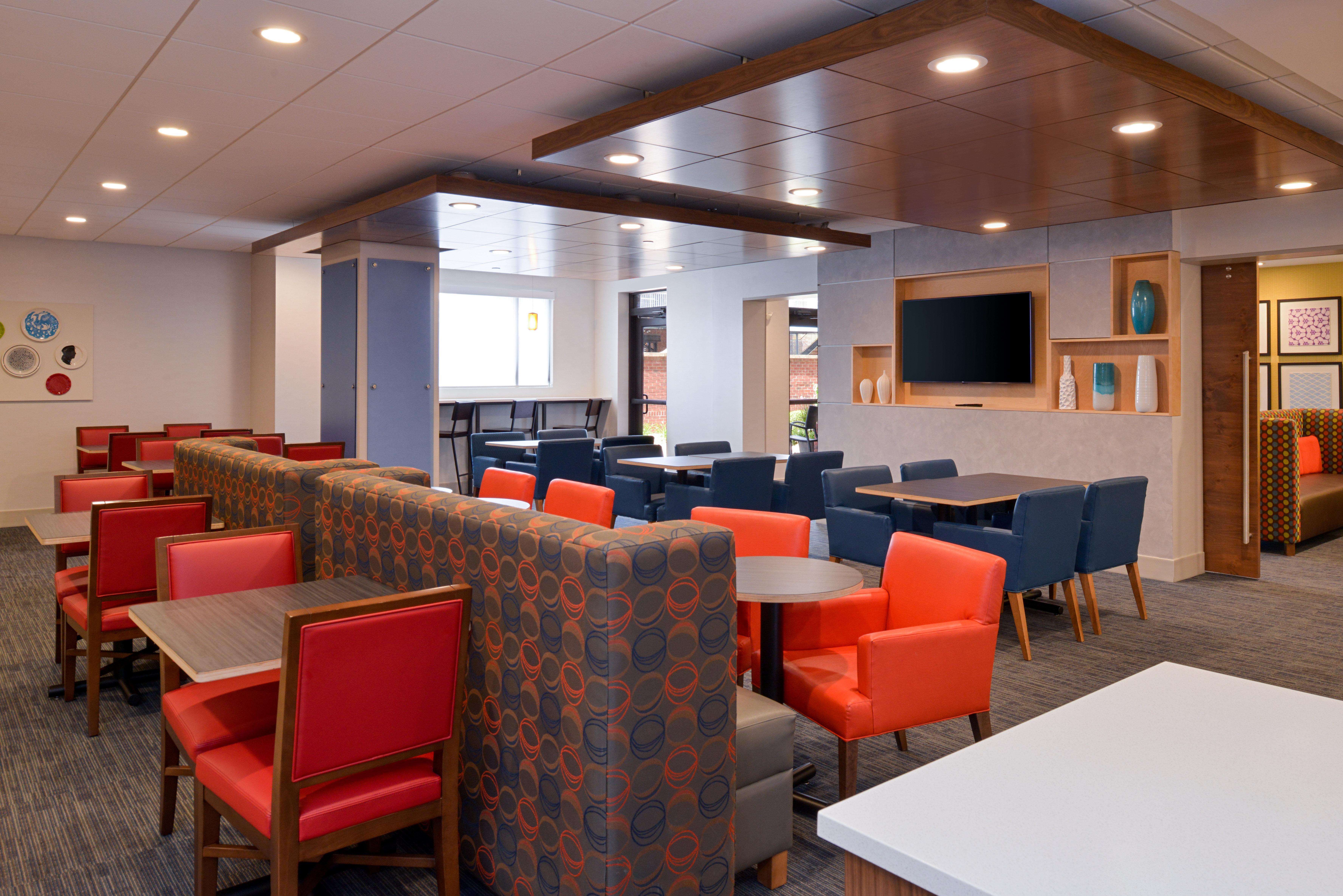 Hotel Express & Dtn-conv Ctr By Ihg Indianapolis