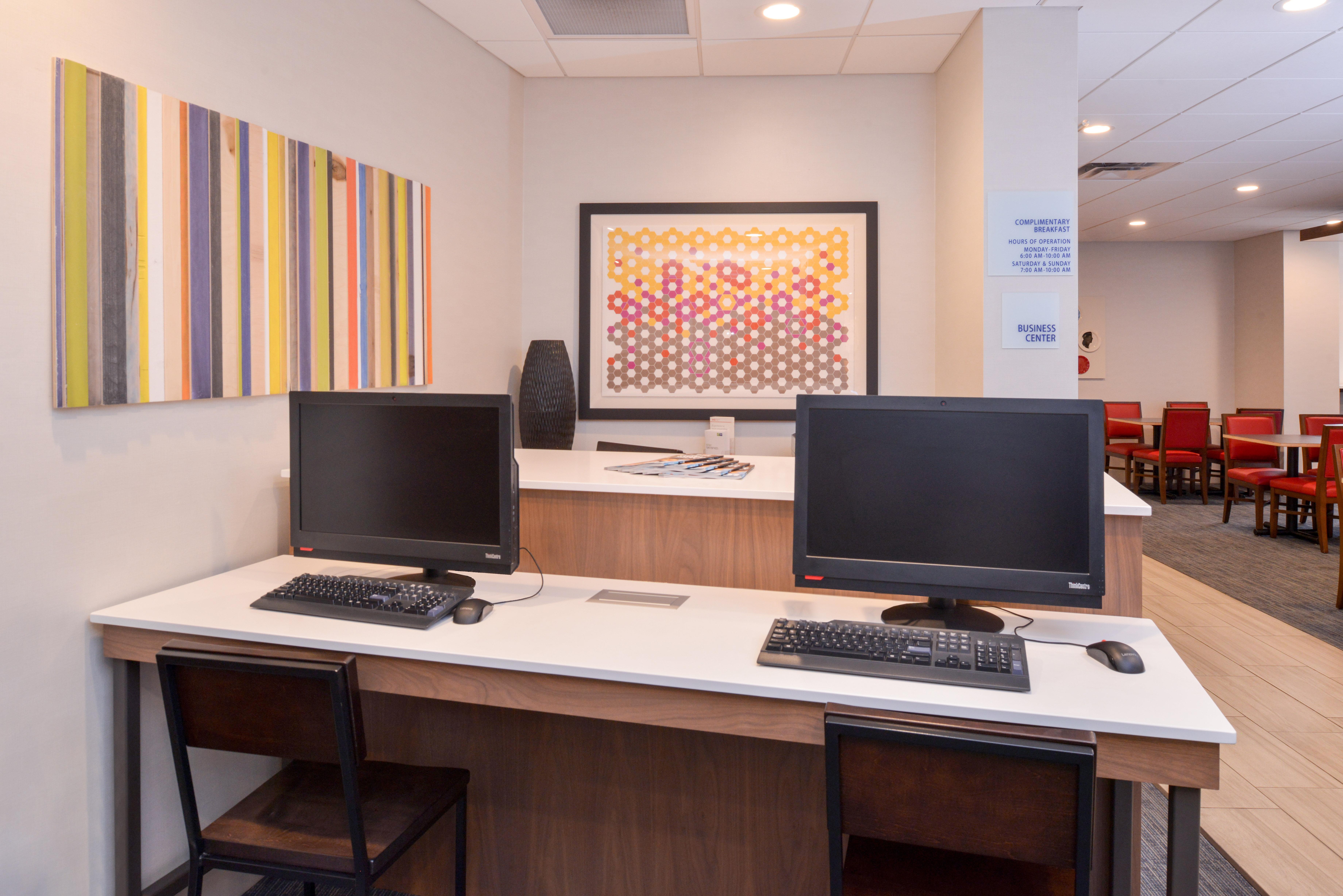 Express & Dtn-conv Ctr By Ihg