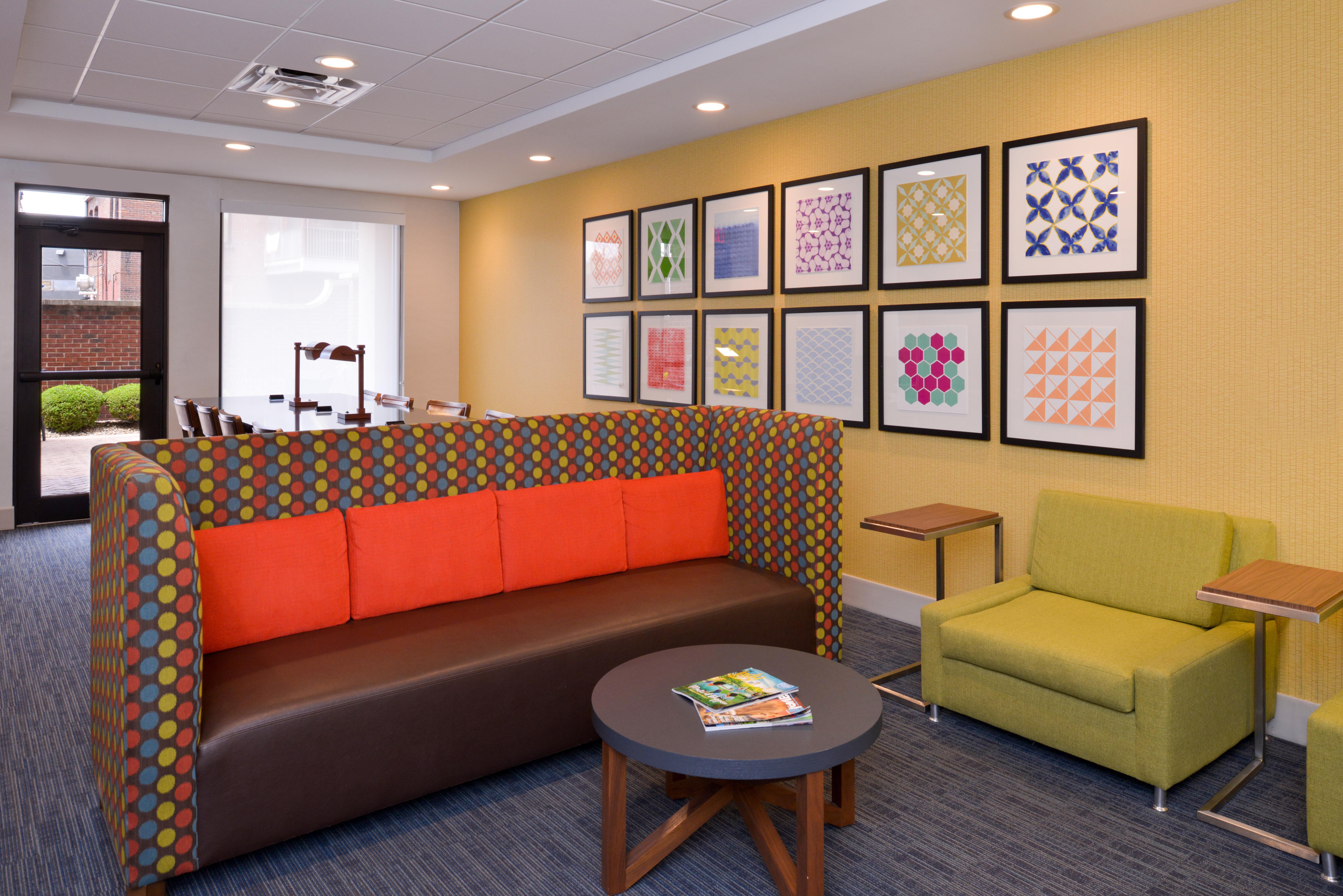 Express & Dtn-conv Ctr By Ihg Indianapolis