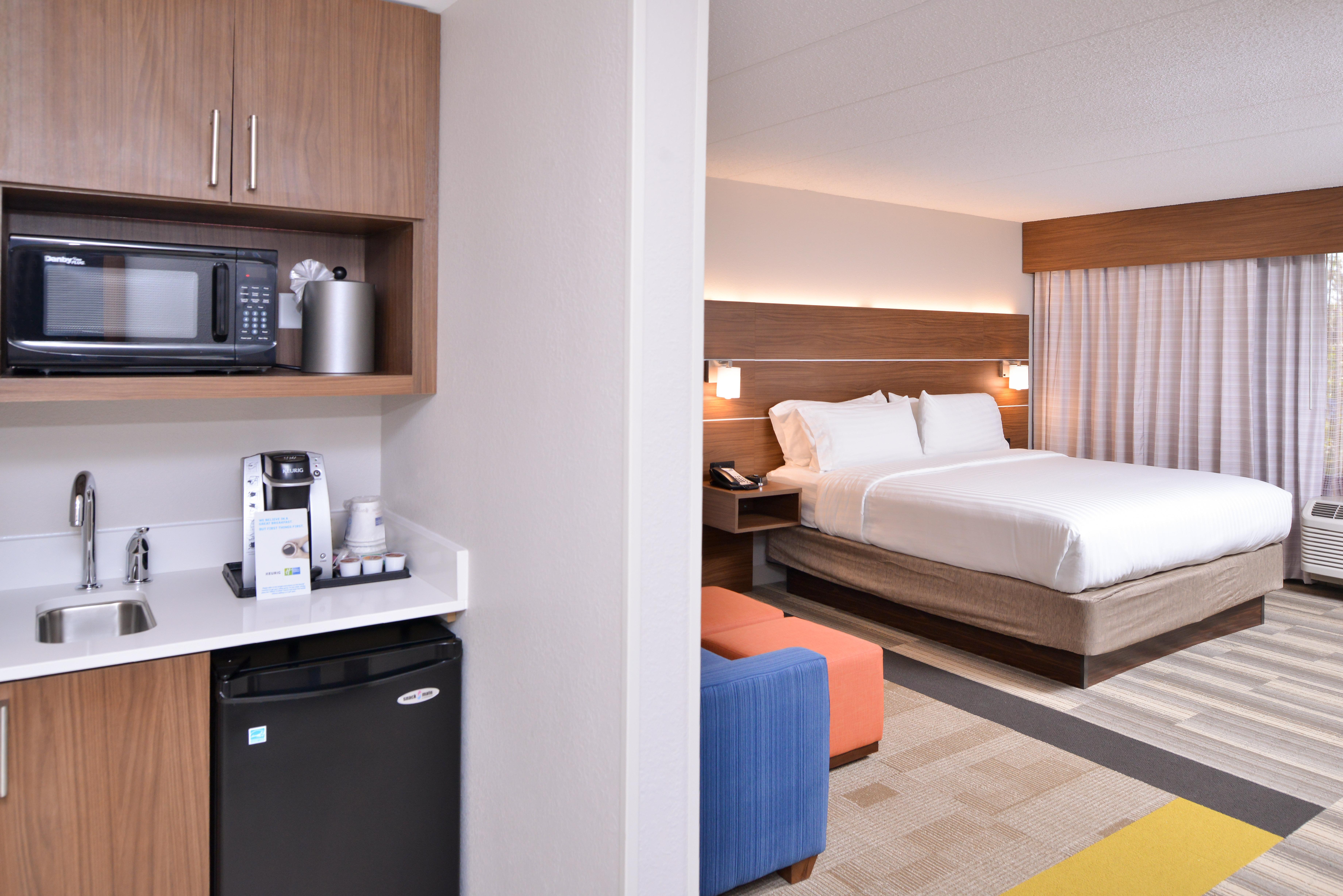 Hotel Express & Dtn-conv Ctr By Ihg Indianapolis
