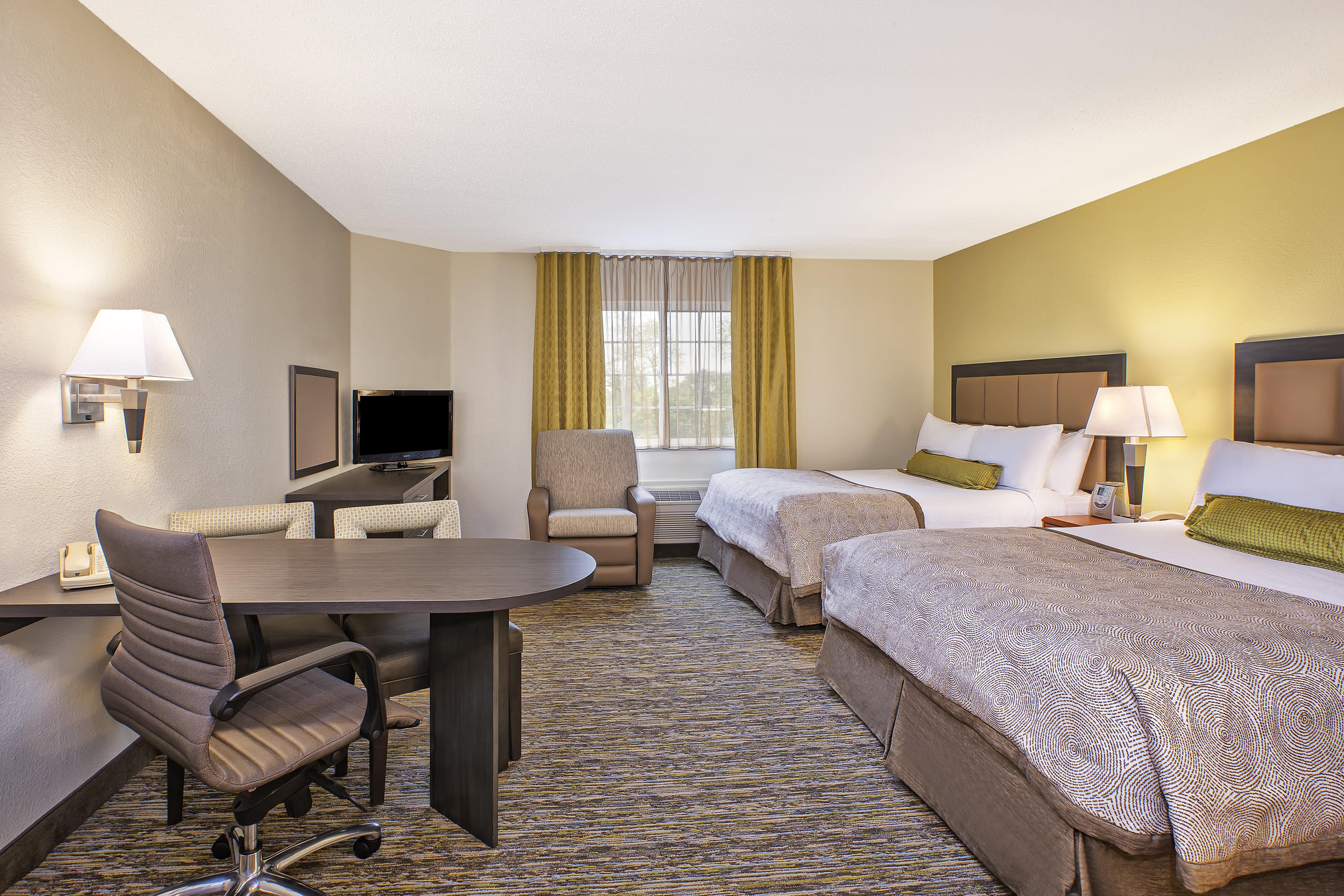 Candlewood Northeast By Ihg Hotel 2*