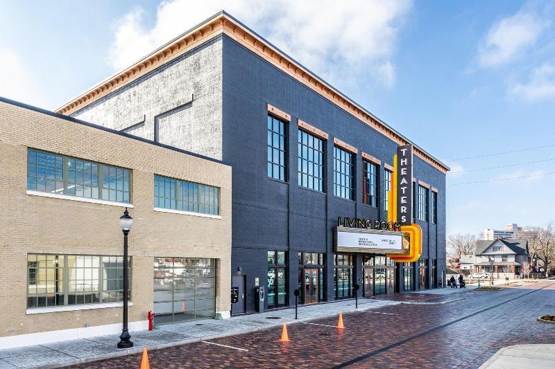 Hotel Bottleworks Indianapolis