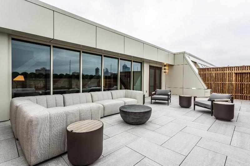 Bottleworks Hotel 4*