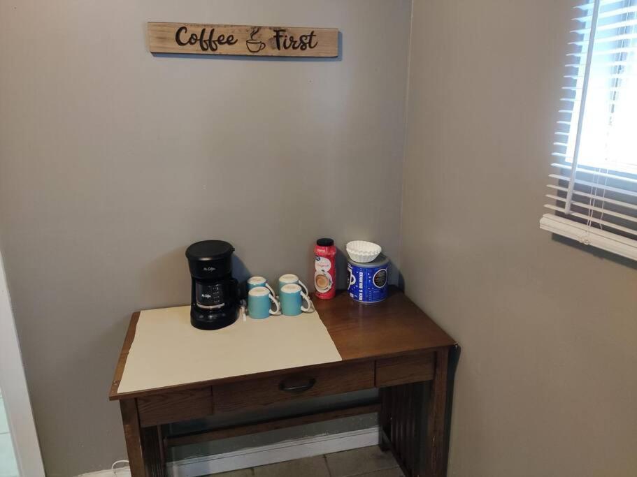Not In Service Lights Hideaway- 3br Near Downtown Indy Indianapolis
