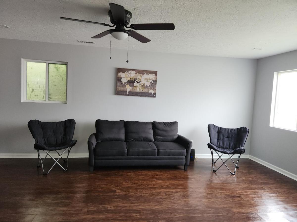 5 Min From Downtown Indy Indianapolis