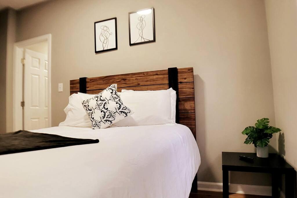 Holiday home 2 Bd 2 Bath - 5 Min To Downtown *