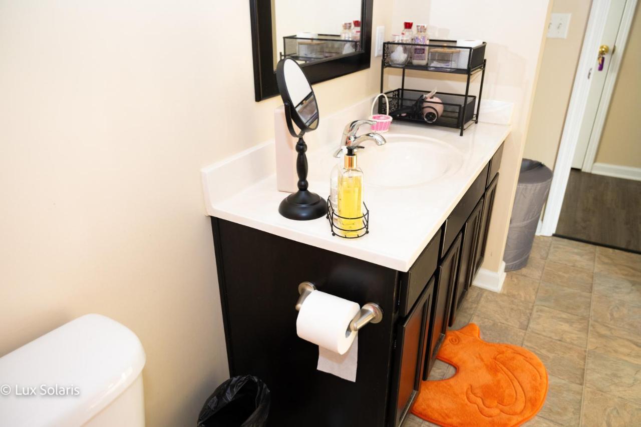 Luxury 3 Bedrooms With King Bed Downtown Indy * Indianapolis