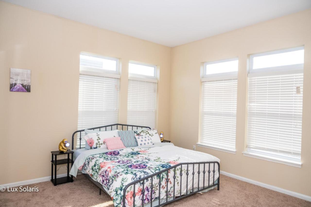 Luxury 3 Bedrooms With King Bed Downtown Indy