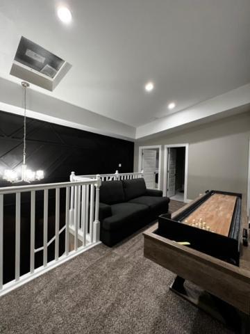 Minutes From Anything Downtown Indy! Holiday home