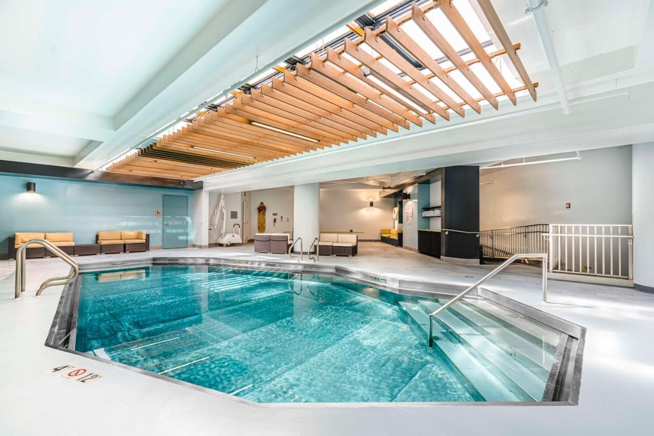 Embassy By Hilton Downtown 3* Indianapolis