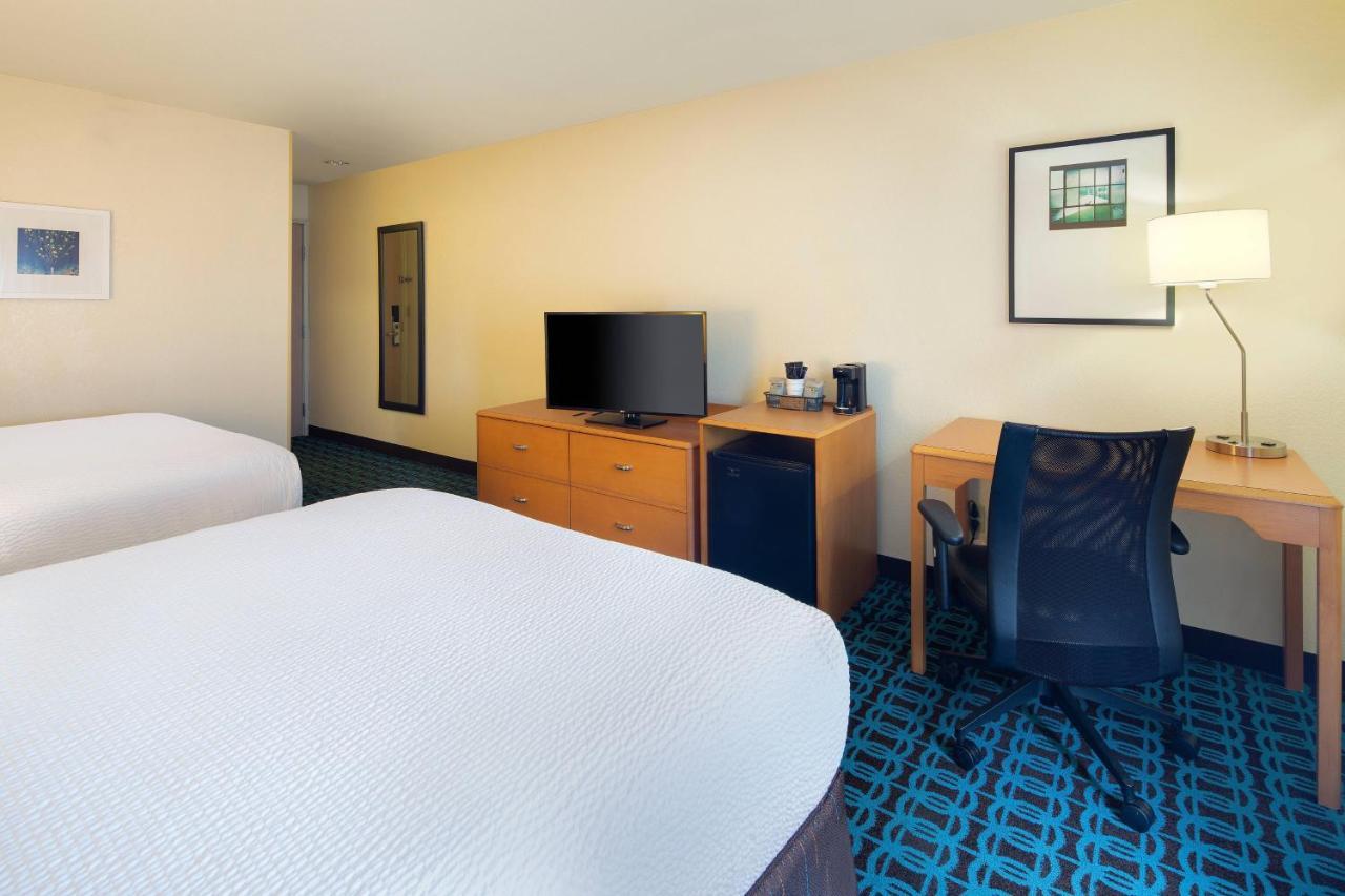 Hotel Fairfield & Airport Indianapolis