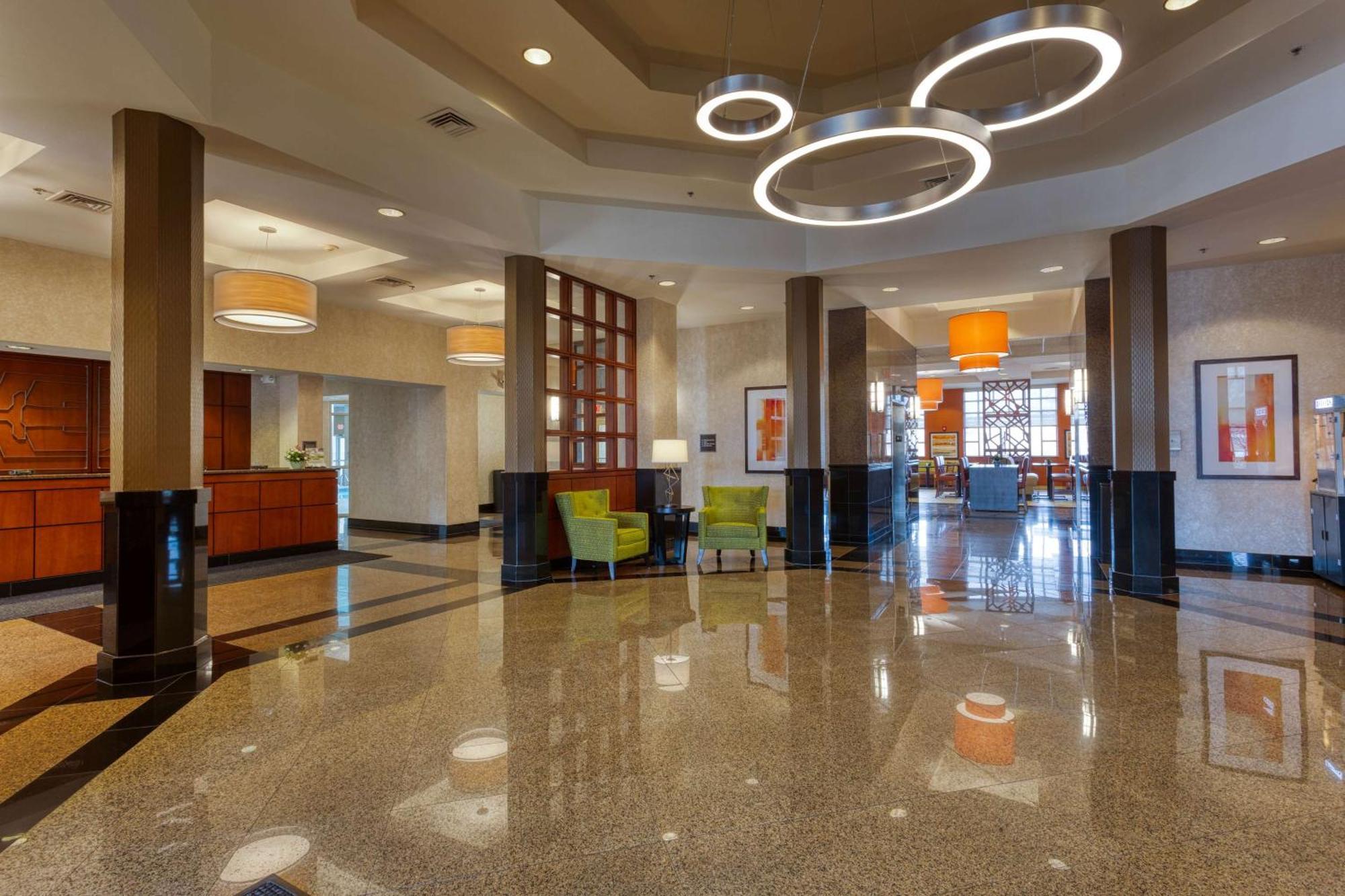 Hotel Drury & Northeast