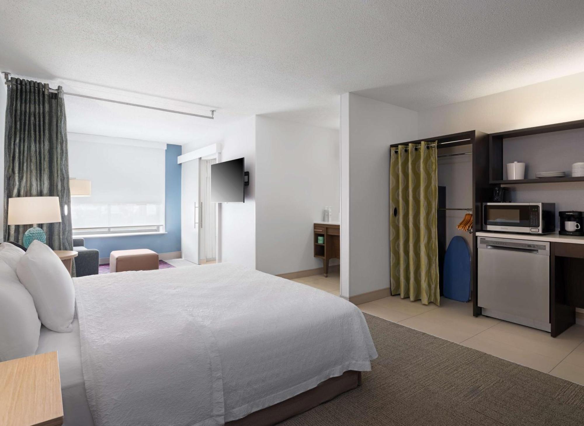 Home2 By Hilton - Keystone Crossing