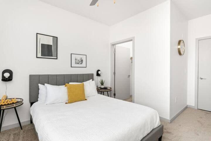 1br Cozysuites At Bottleworks Indy Unit #5 *