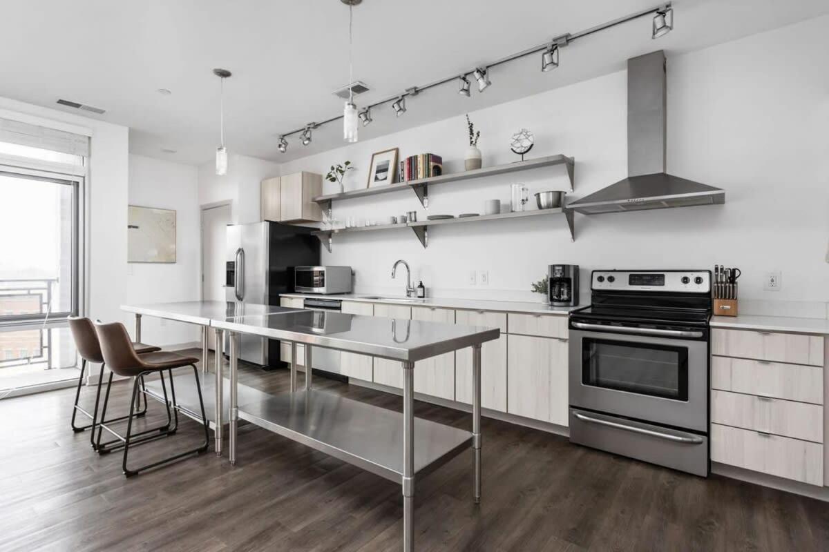 Apartment Cozysuites L Lavish 1br, Bottleworks Indy #4 *