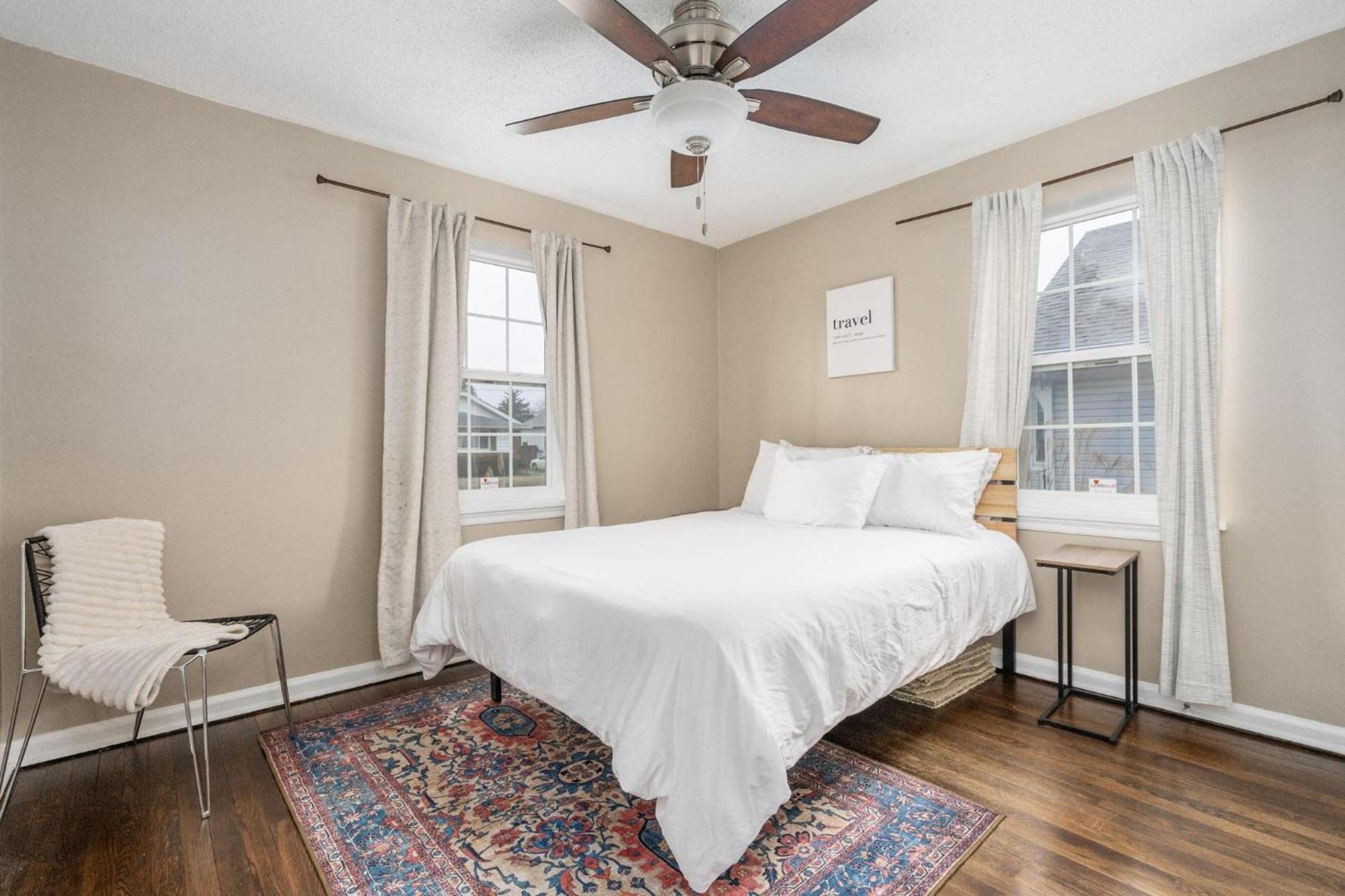 Holiday home Charm Hideout 2bdr And Basement