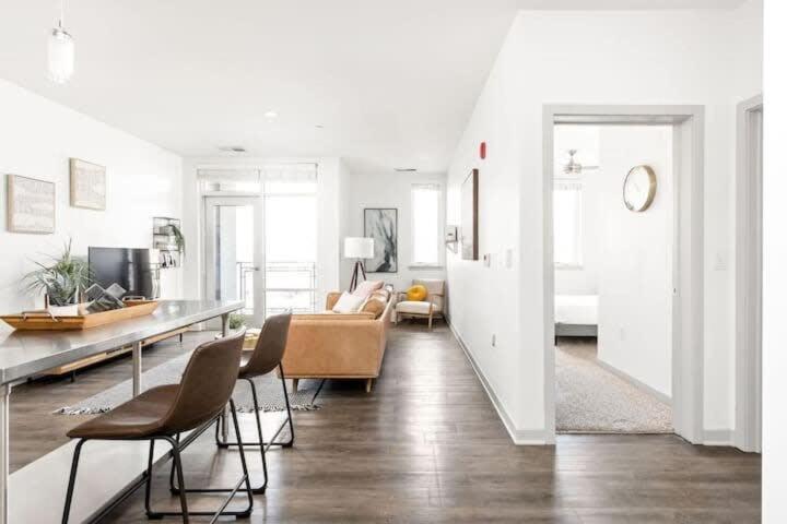 1br Cozysuites At Bottleworks Indy Unit #5 Indianapolis