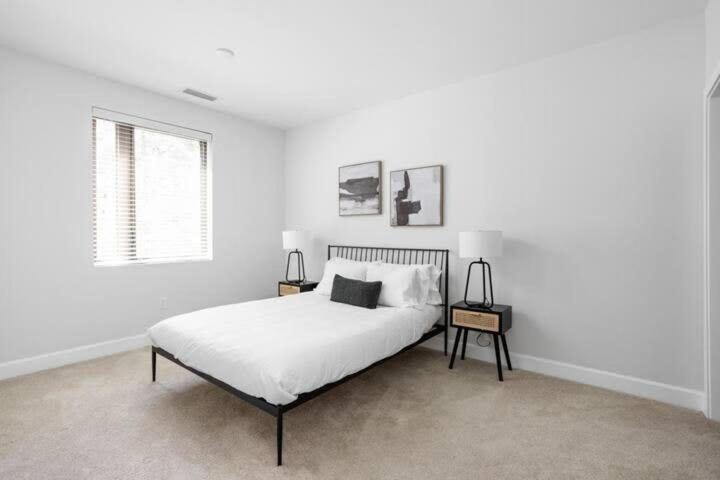 Apartment Cozysuites Upscale Modern 2br Broad Ripple Indianapolis