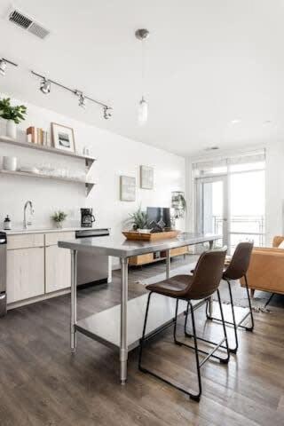 1br Cozysuites At Bottleworks Indy Unit #5
