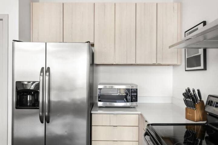 1br Cozysuites At Bottleworks Indy Unit #5 *