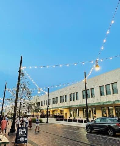 Apartment 1br Cozysuites At Bottleworks Indy Unit #5 *