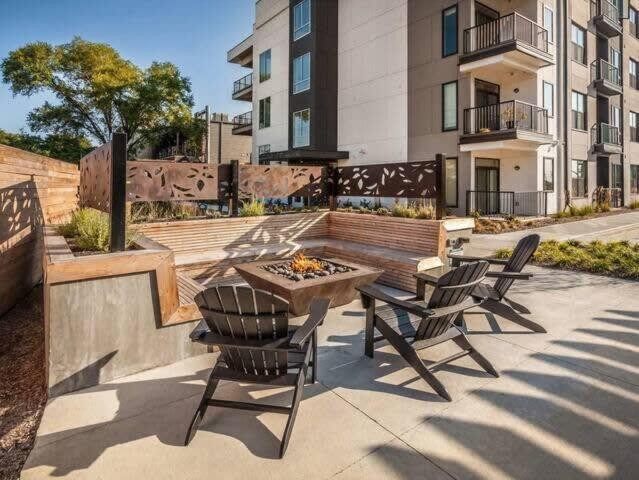 Apartment Cozysuites Spacious 2br Next To Whole Foods