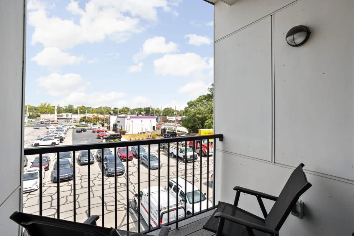 Cozysuites Spacious 2br Next To Whole Foods Apartment