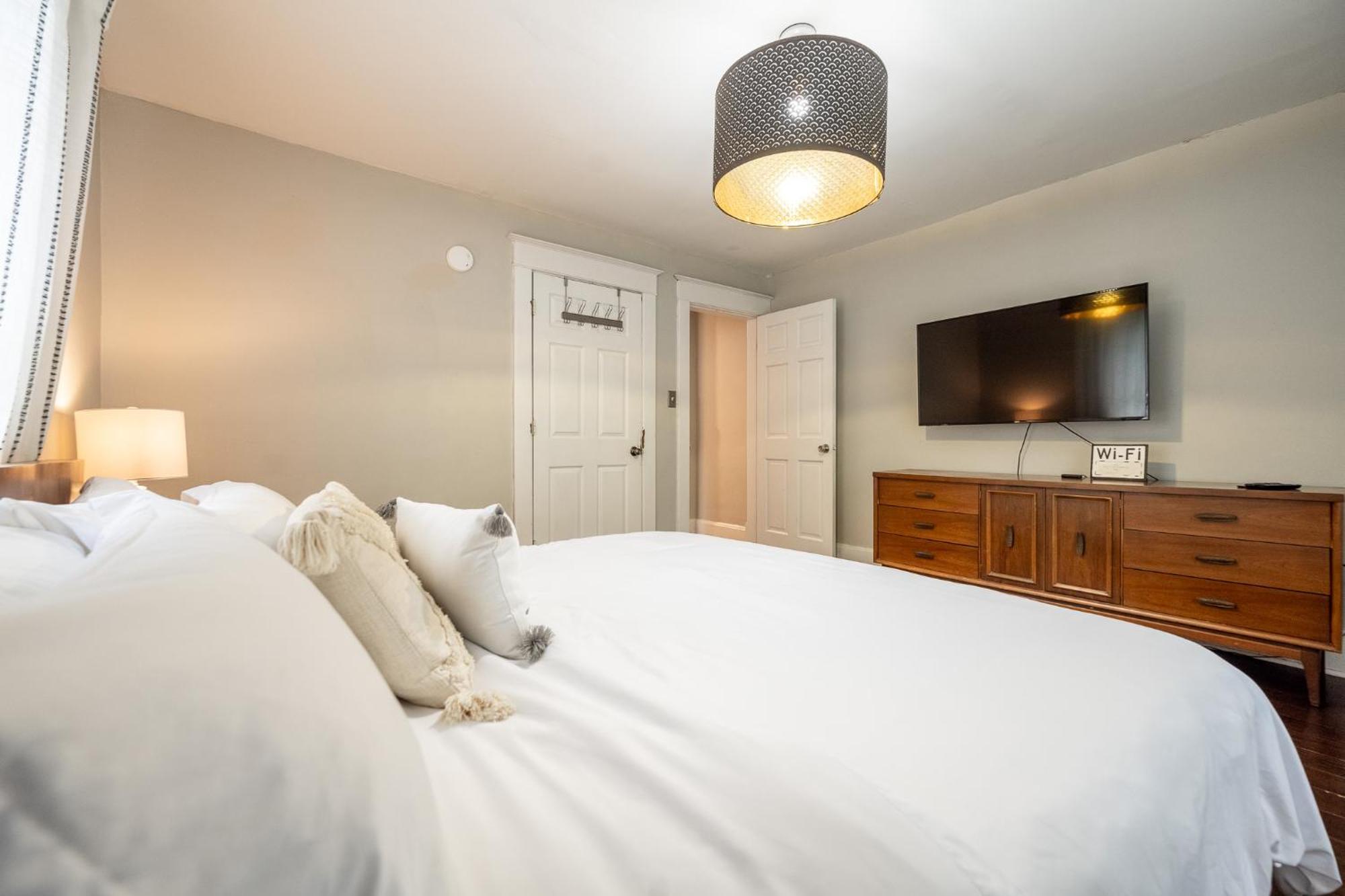 5 Min Fountain Square - Cozy Bates-hendricks Indianapolis