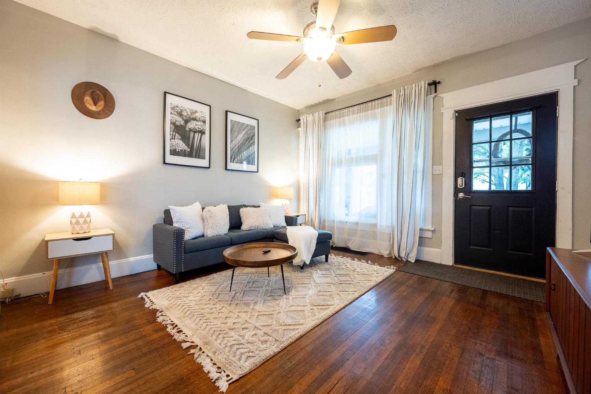 5 Min Fountain Square - Cozy Bates-hendricks