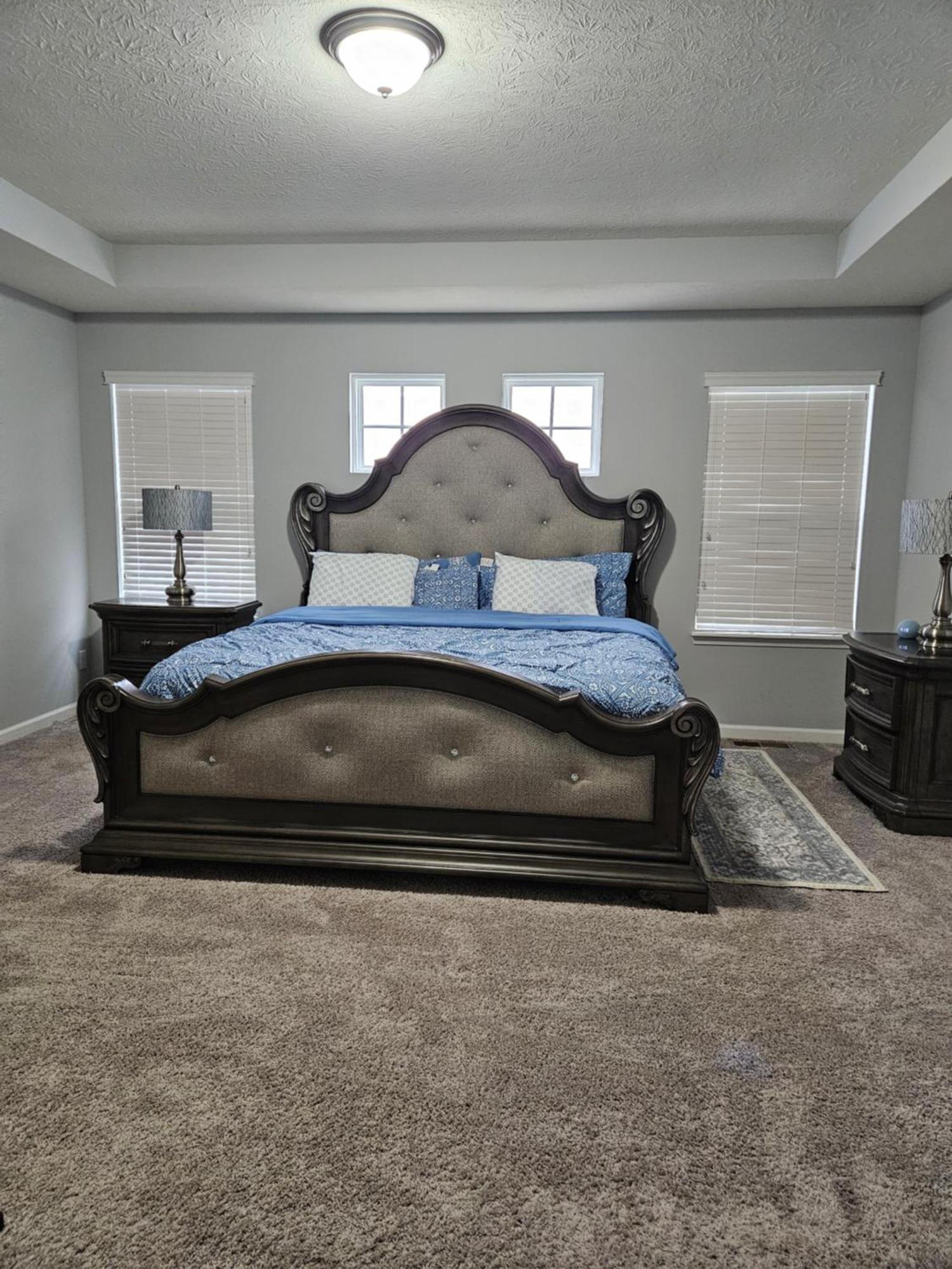 Beautiful Lillies Place - Brand New Near Downtown *