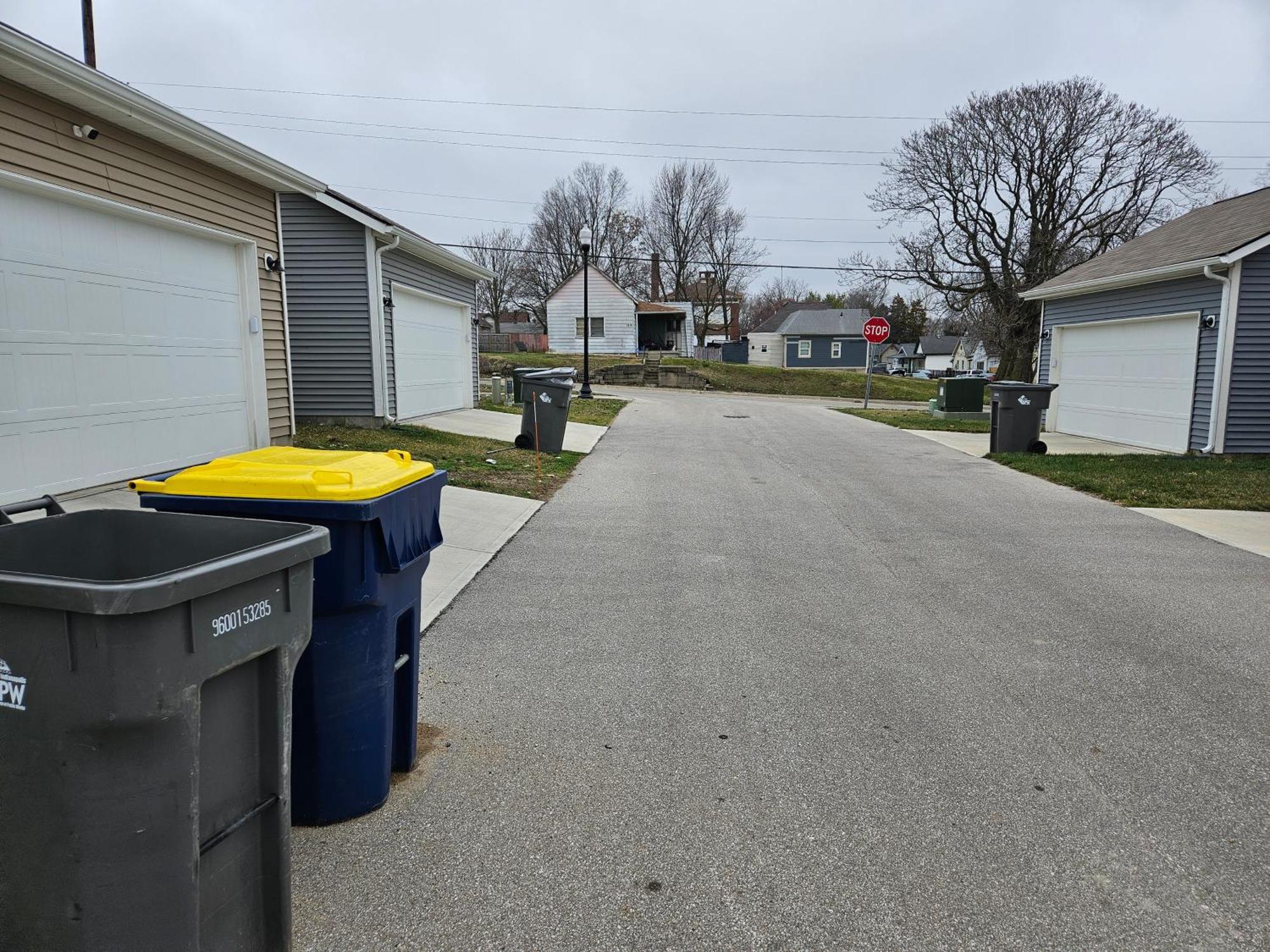 Beautiful Lillies Place - Brand New Near Downtown Indianapolis