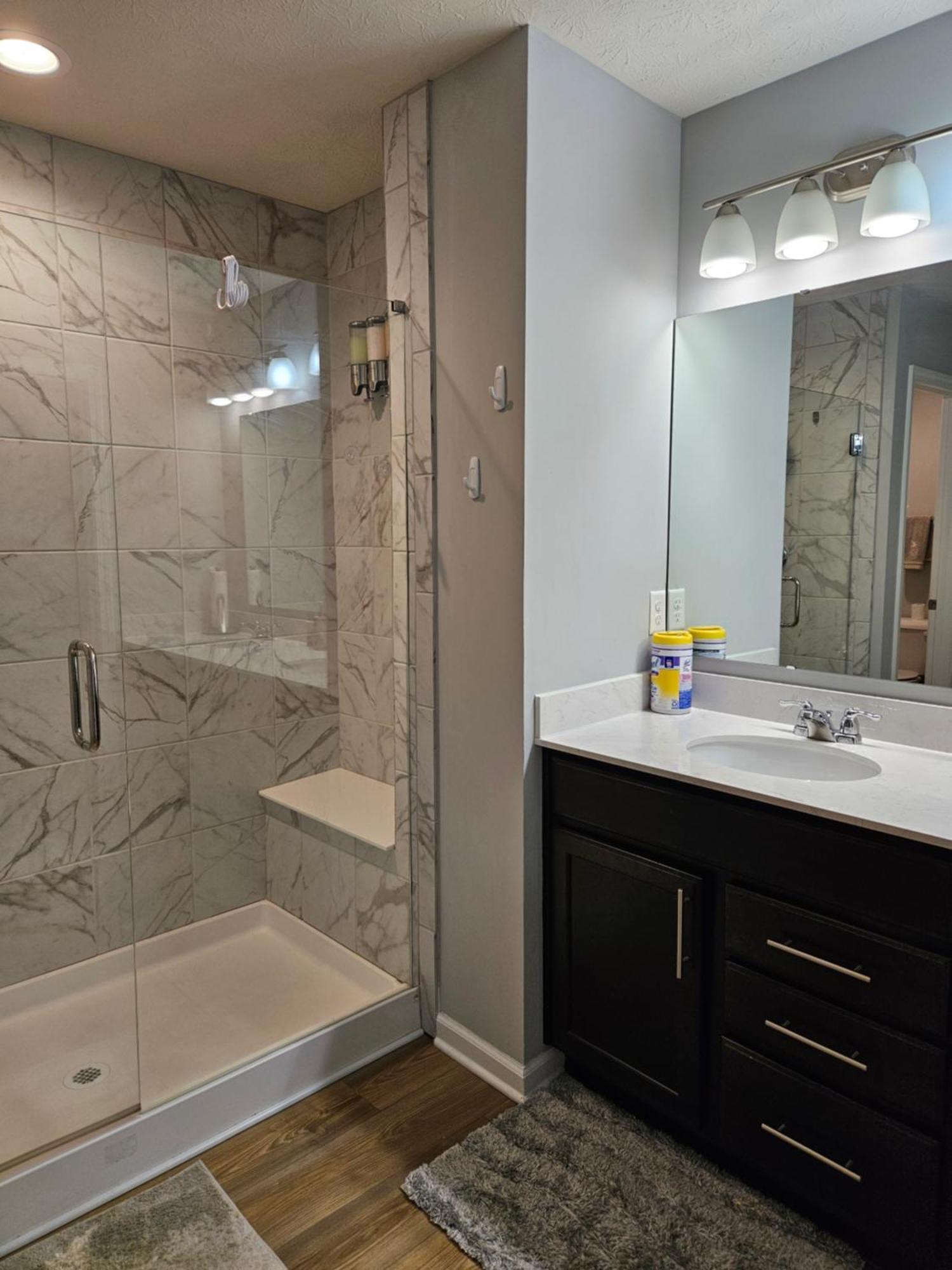 Holiday home Beautiful Lillies Place - Brand New Near Downtown