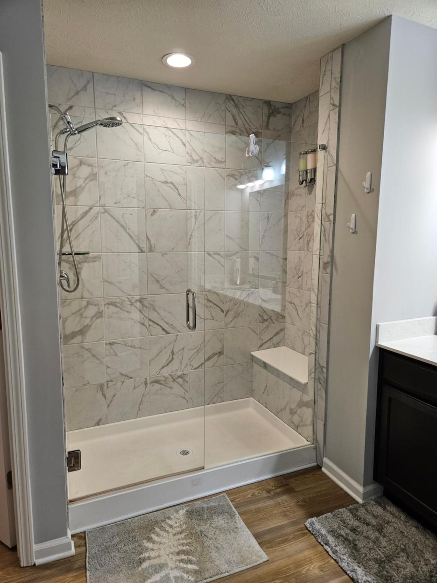 Beautiful Lillies Place - Brand New Near Downtown Indianapolis